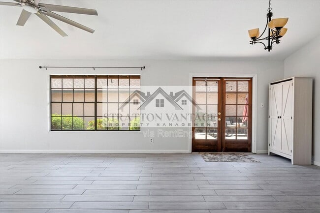 Photo - 2142 S Las Palmas