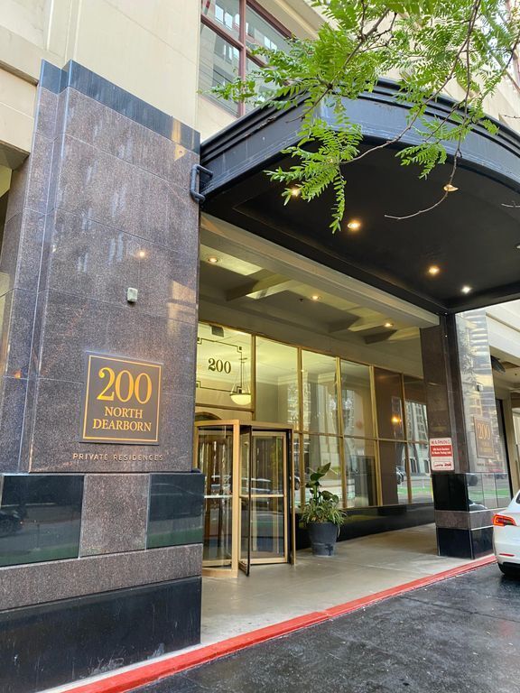 Photo - 200 N Dearborn St Unit 804