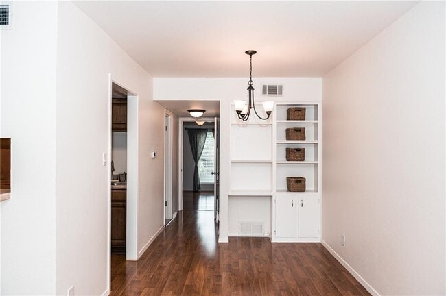 Photo - 2425 Ashdale Dr Unit 60