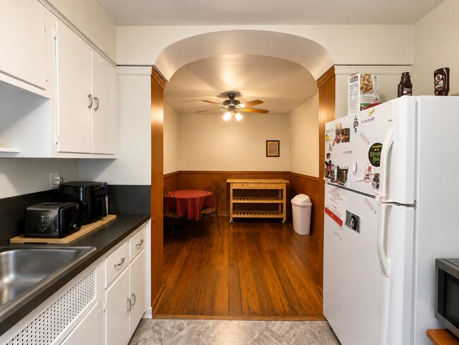 Photo - 2811 Stratford Ave Unit 4