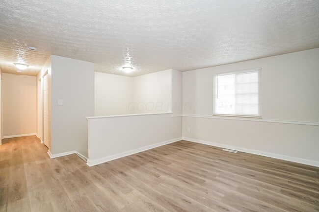 Photo - 511 Hilltop Dr