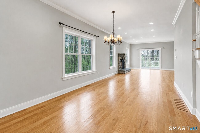 Photo - 2 Murphys Ln