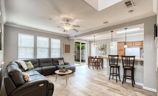 Photo - Beautiful 3 Bedroom / 2.5 Bath Two Story Home