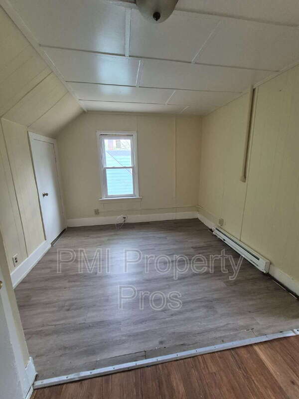 Photo - 4326 N 39th St