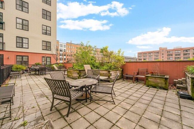 Photo - 830 Monroe St Unit 4C