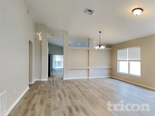 Photo - 24307 Satinwood Ct