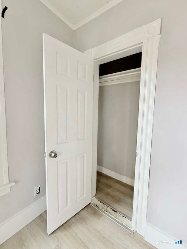 Photo - 15 Bassett St Unit 1L