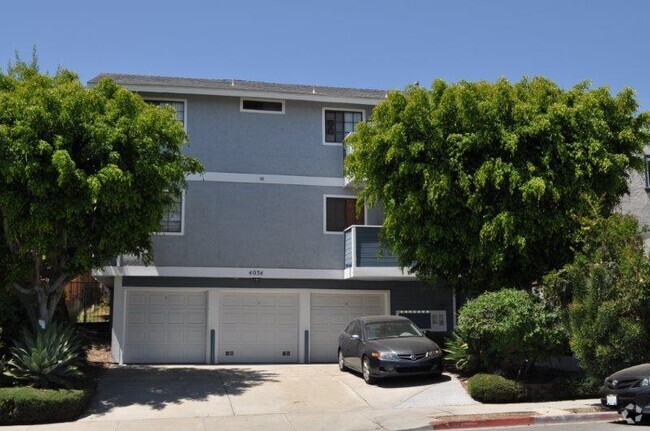 Building Photo - Upgraded 2 Bed 2 Bath Condo in Small Gated... Unit 6