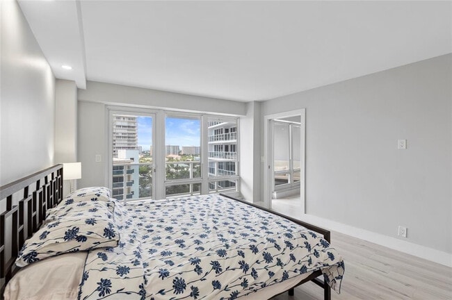 Photo - 4100 Galt Ocean Dr Unidad 1004