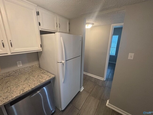 Photo - 3422 Glen Park Cir NW Unidad B