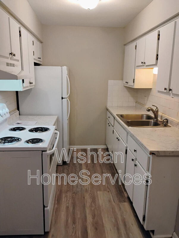 Photo - 218 Charleston Blvd Unidad Apt 5