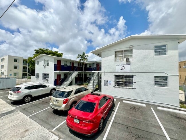 1245 NW 58th St