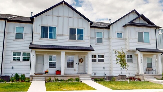 Photo - 9367 N Vernham Ln Townhome