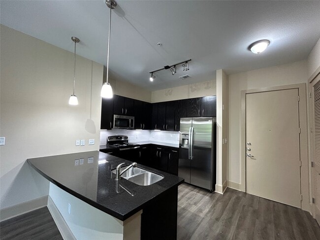 Building Photo - 230 T C Jester Blvd Unit 395 Rental