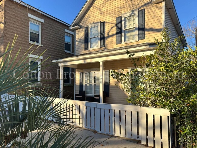 Photo - 120 S 9th St