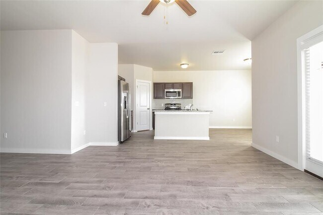 Photo - 8091 Wesley Ave