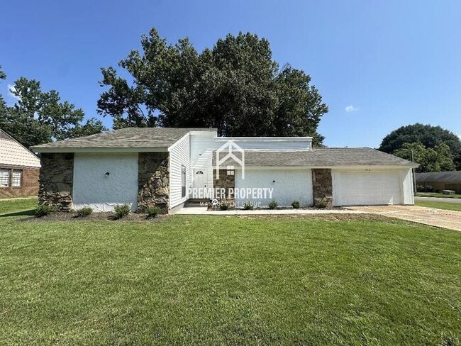 Building Photo - 5416 Fieldcrest Ave Rental