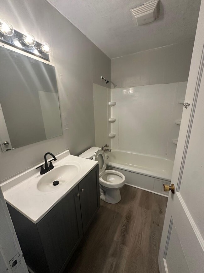 Photo - 3 Bed 1 Bath with Fence + 2 Car Garage - Newly Refreshed