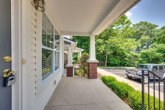 Photo - Renovated Townhome in Convenient Nashville Location
