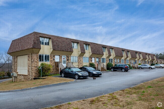 Photo - Castlewood Condominiums