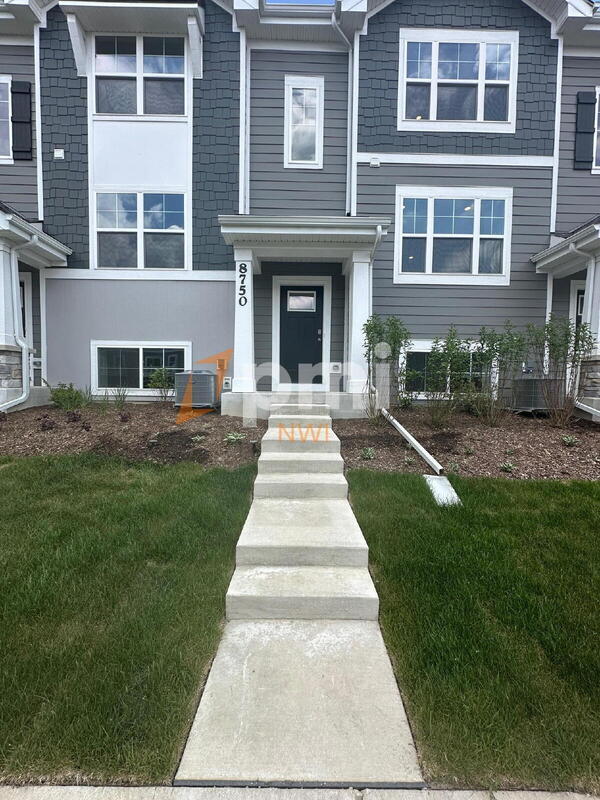 Photo - 8750 Clover Ln