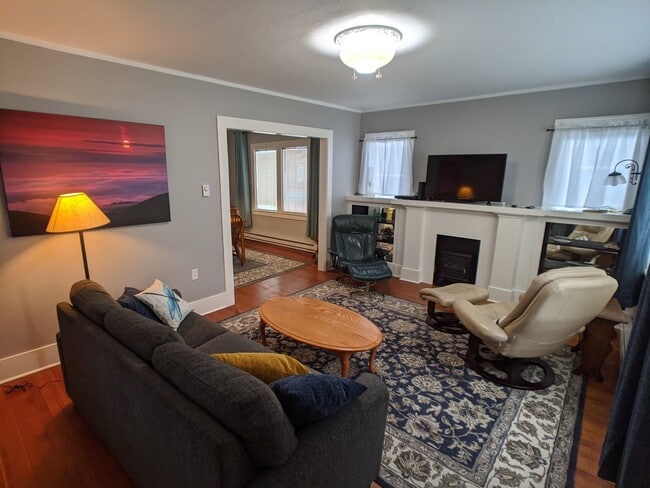 Photo - Fully furnished 1 bed 1 bath in Port Angeles