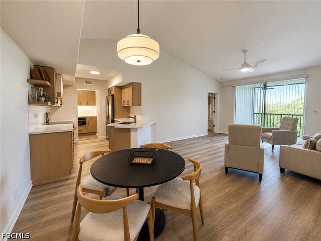 Building Photo - 13625 Eagle Ridge Dr Unit 334