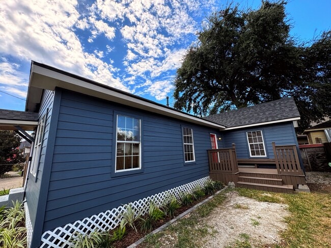 Photo - 507 N 78th St Casa