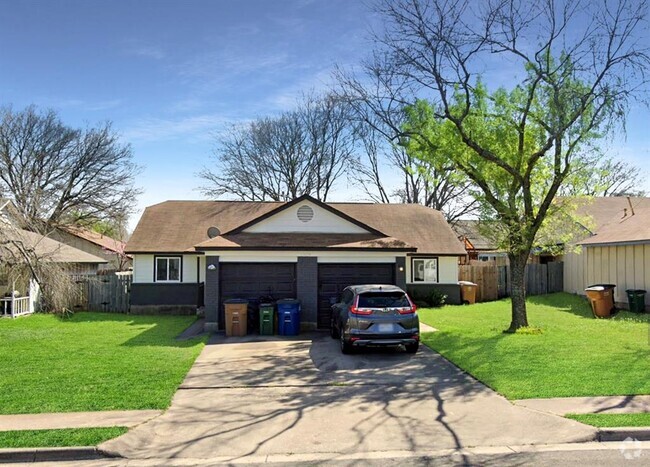 Building Photo - 1909 Gracy Farms Ln Rental