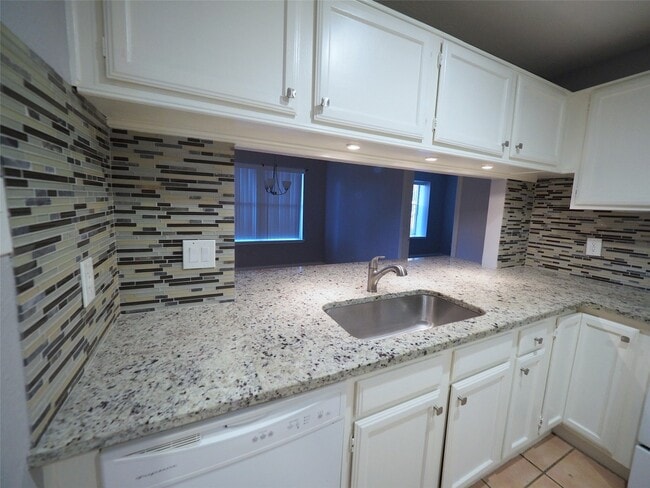 Photo - 2812 Pickett Dr