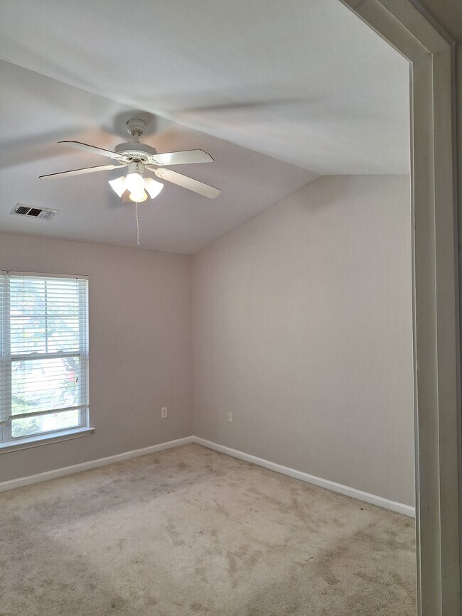 Photo - 490 S Barnett Shoals Rd Unit 255