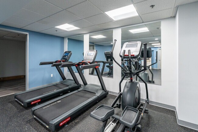 Photo - Munroe Place