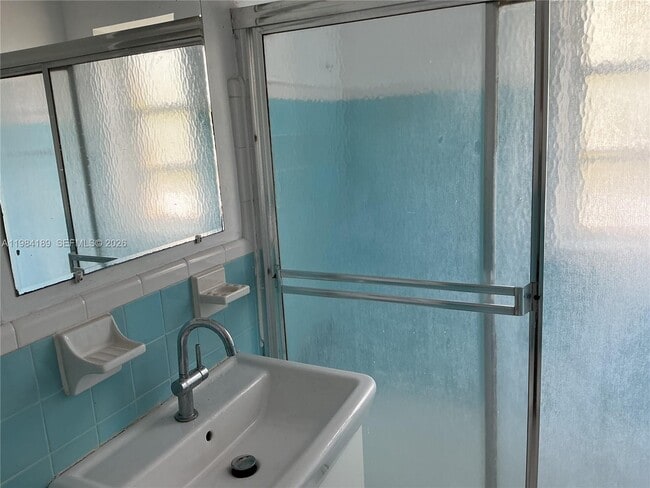 Photo - 7734 SW 55th Ave Unidad C