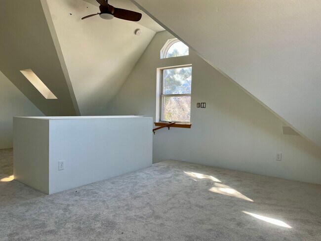 Photo - 1839 Walnut St