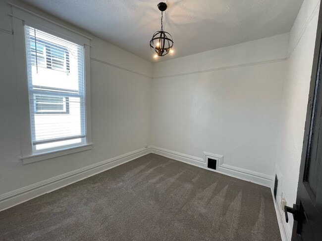 Photo - 2521 N Murray Ave Unit 2523 N Murray Ave