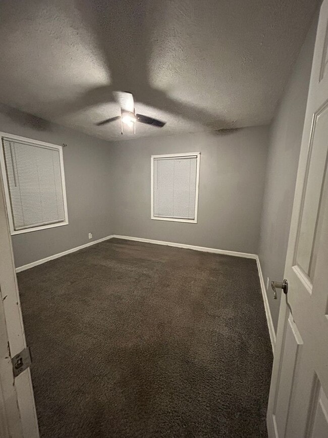 Photo - 3 Bedroom 1 Bathroom HOUSE