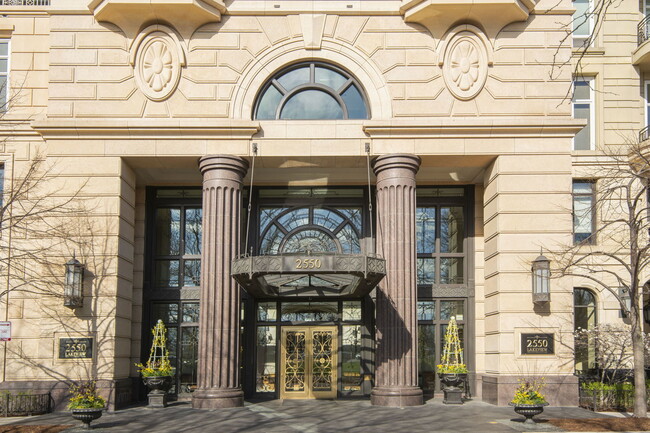 Photo - 2550 N Lakeview Ave Unit 2205