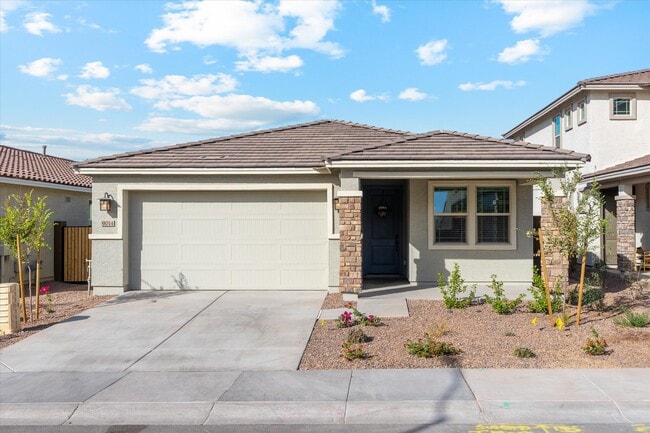 Exterior del hogar - 9014 W Oregon Ave