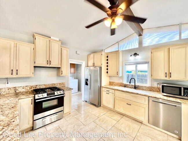 Photo - 4 br, 2 bath House - 4938 Zion Ave