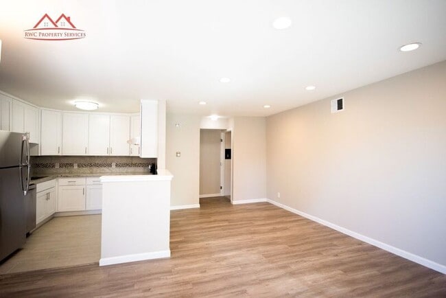 1823 El Parque Ct Unit C