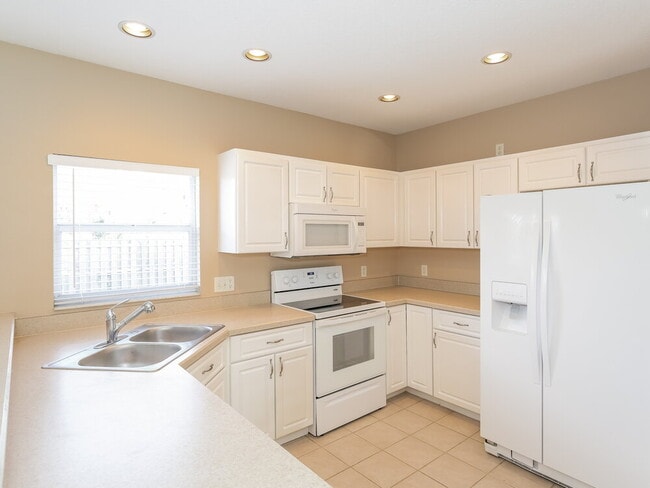 Photo - 7209 48th Ave E