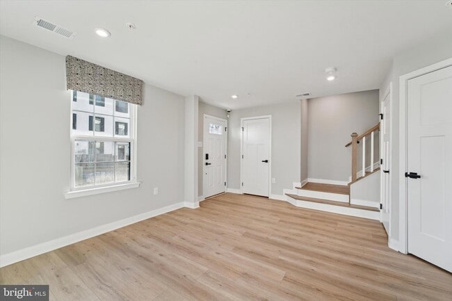 Photo - 122 Arcadia Wy