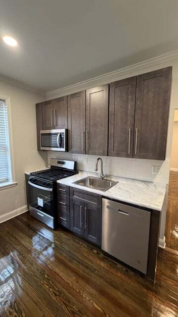 Photo - 28 Duncan Avenue Apts