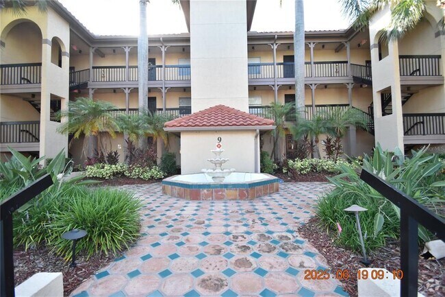 Building Photo - 2400 Feather Sound Dr Unit 935 Rental