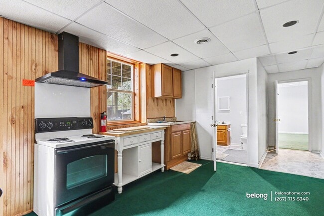 Photo - 418a McFarlan Rd