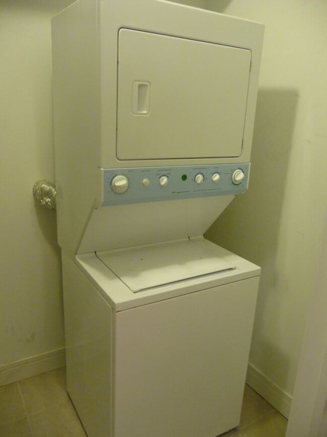 Photo - 4518 N Kedzie Ave