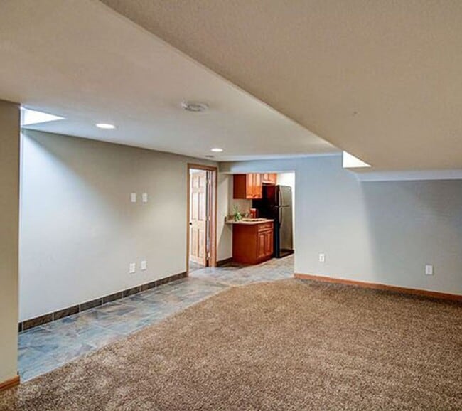 Photo - 5-Bedroom, 3-Bath House Close to U of M Ca...