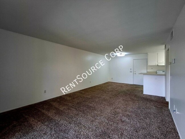 Photo - 23515 Lyons Ave Unidad 219