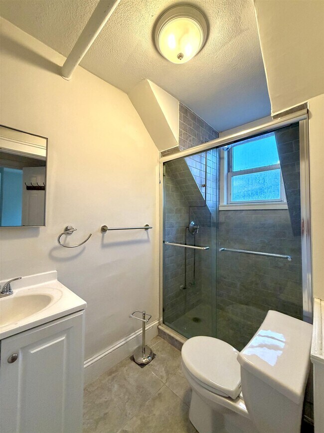 Photo - 94 Morrison Ave Unidad 3