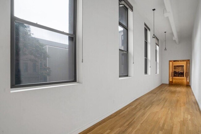 Photo - 299 Pavonia Ave Unidad 2-11